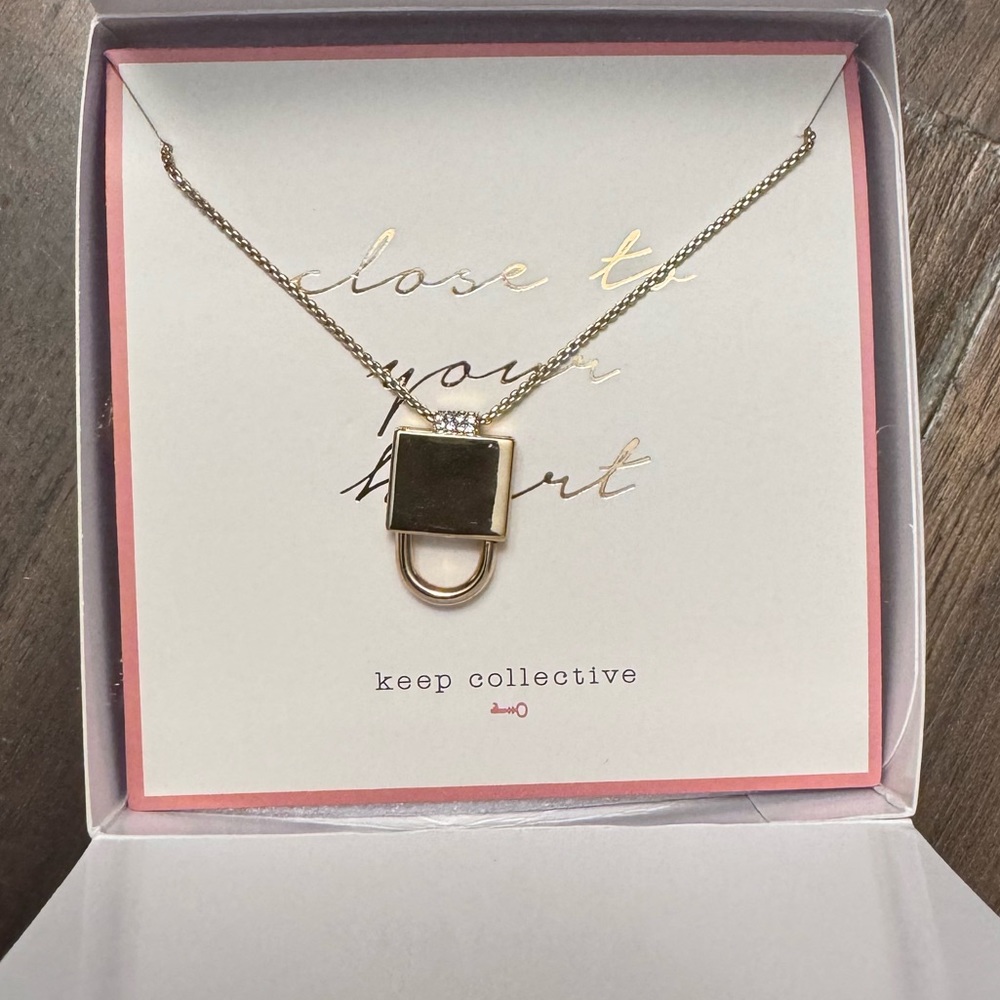 Keep-it Lock Necklace Gold